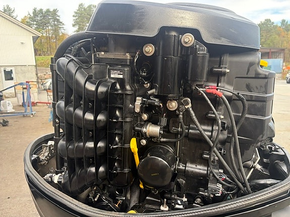 Mercury F150EFI m 181 timer 9 of 15