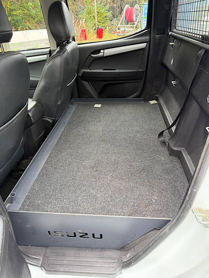 Isuzu D-max 8 of 19