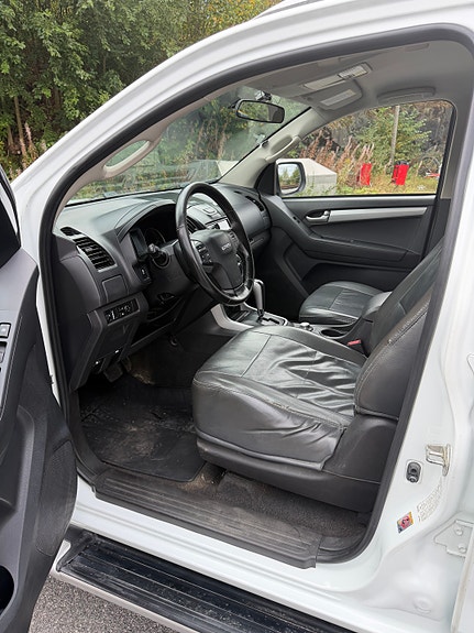 Isuzu D-max 15 of 19
