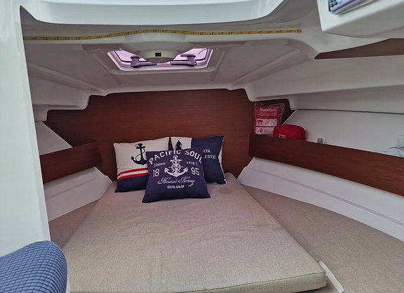 Høstpris på FLOTT Fiske/Fritidsbåt! Beneteau Antares 6.80 3 of 30