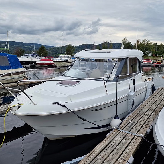 Høstpris på FLOTT Fiske/Fritidsbåt! Beneteau Antares 6.80 5 of 30