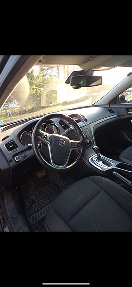 Opel Insignia 4 of 8
