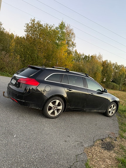 Opel Insignia 8 of 8