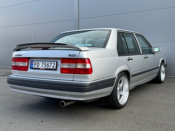 Volvo 940 12 of 23