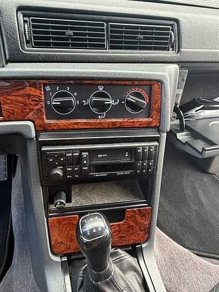 Volvo 940 21 of 23
