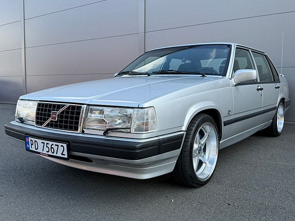 Volvo 940 3 of 23