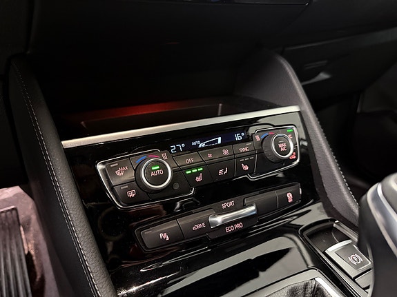 BMW 225xe 30 of 30