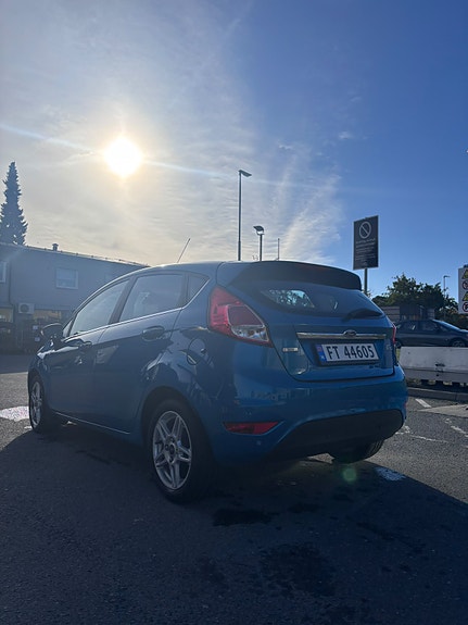 Ford Fiesta 6 of 30