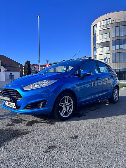 Ford Fiesta 7 of 30