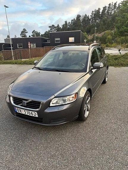 Volvo V50