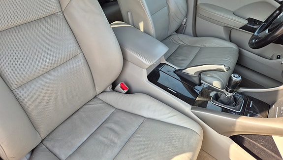 Honda Accord 21 of 30