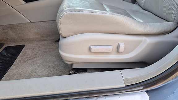 Honda Accord 27 of 30