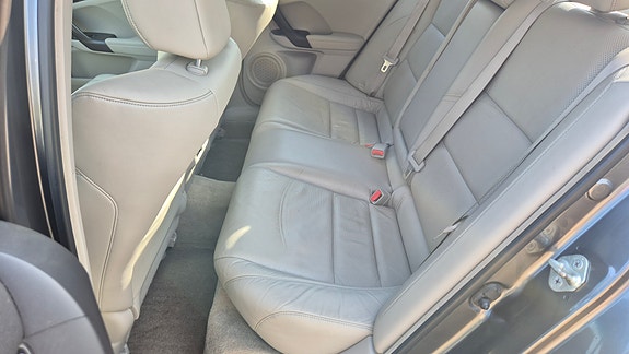 Honda Accord 29 of 30