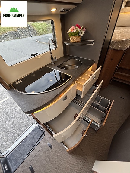 Carthago C2-tourer I 143 KB-LE comfort "180hk - automatgir - OKTOBER KUPP 24 of 30