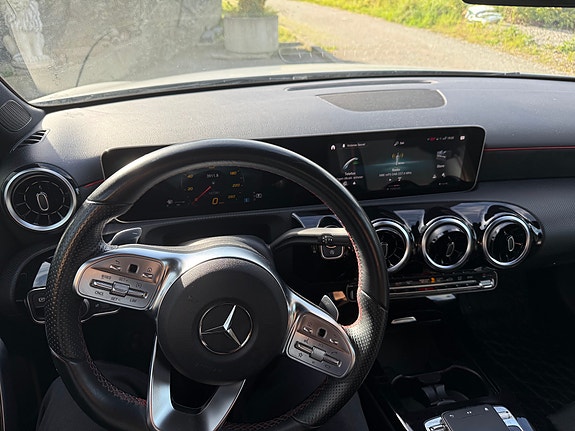 Mercedes-Benz A200 24 of 25