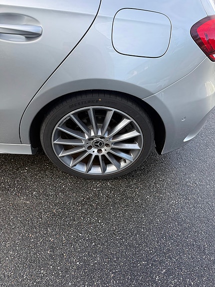 Mercedes-Benz A200 13 of 25