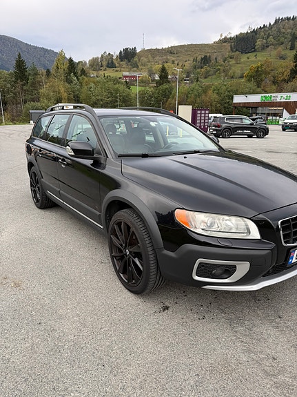Volvo XC70 4 of 27