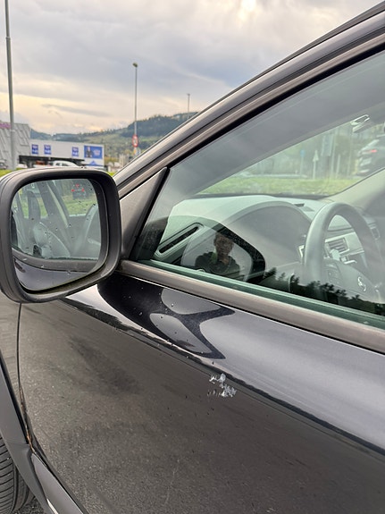 Volvo XC70 15 of 27