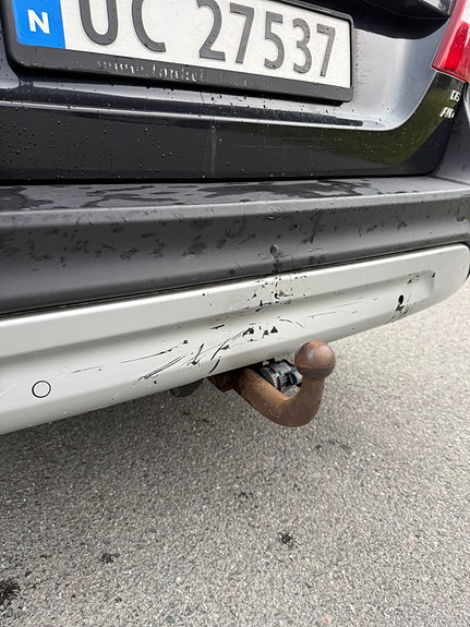 Volvo XC70 12 of 27