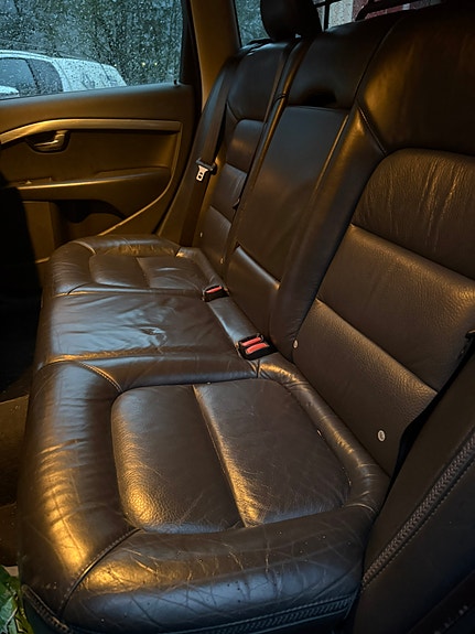 Volvo XC70 27 of 27