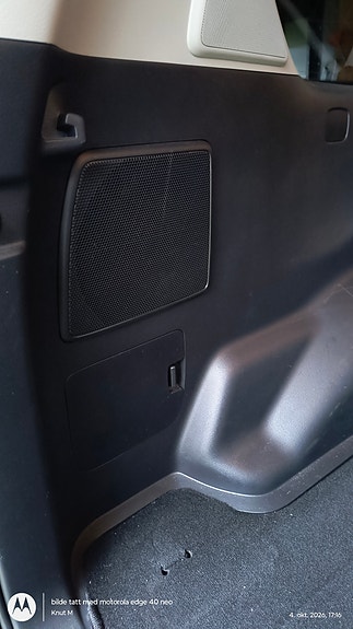 Toyota Land Cruiser 27 of 30