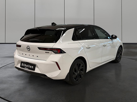 Opel Astra 5 of 30
