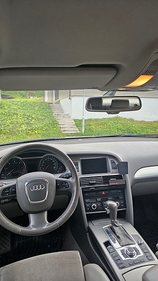 Audi A6 6 of 7