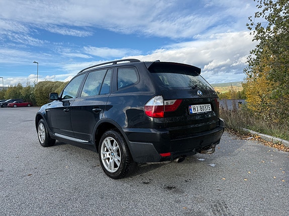 BMW X3 2 of 7