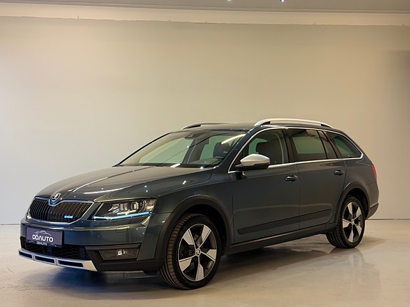 Skoda Octavia Scout 3 of 30