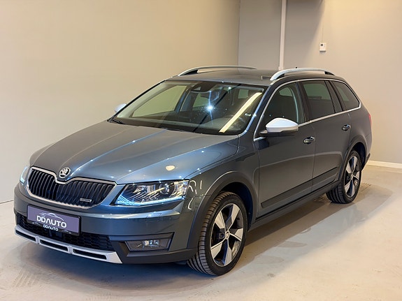 Skoda Octavia Scout 6 of 30