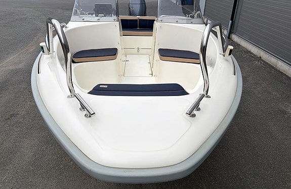 2010 Yamarin 47 TC m/Yamaha F60 + Garmin 7'' 7 of 16