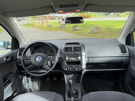 Volkswagen Polo 7 of 14