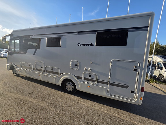 Concorde Carver 841L/ Ny logo 6 of 30
