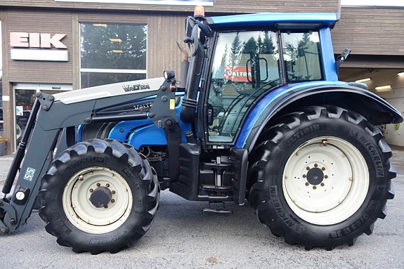 Valtra N142 Versu m/Twin Track 5 of 11
