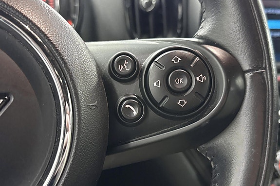 MINI Countryman Cooper SE 21 of 28
