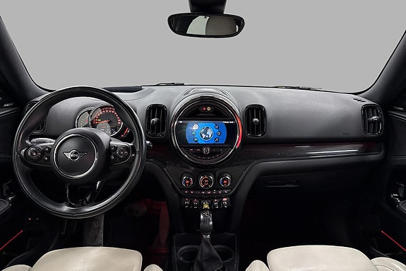 MINI Countryman Cooper SE 10 of 28