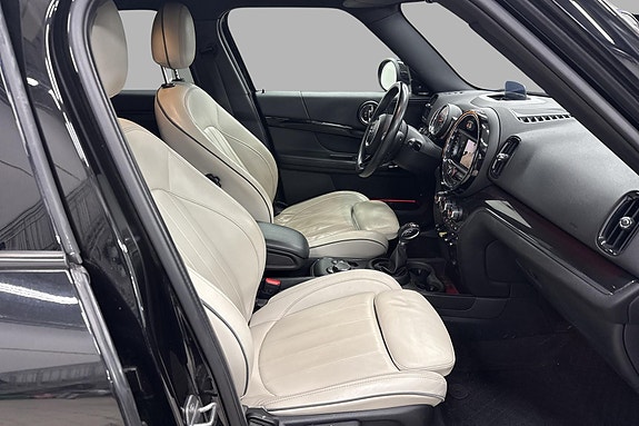 MINI Countryman Cooper SE 15 of 28
