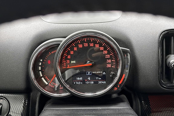 MINI Countryman Cooper SE 13 of 28