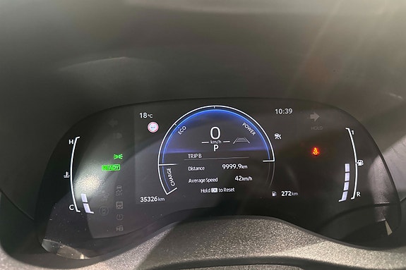 Toyota Yaris Cross 12 of 19