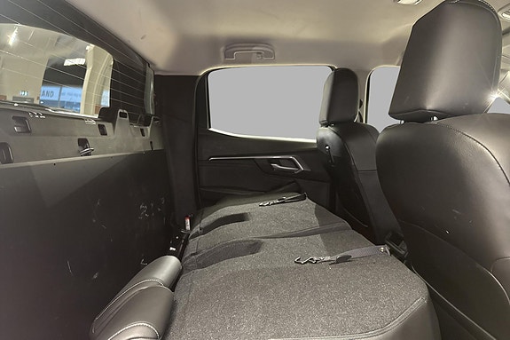 Isuzu D-max 16 of 24