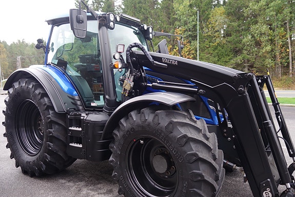 Valtra N175 Direct 2 of 11