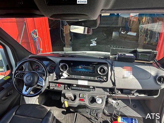 Mercedes-Benz Sprinter 519 m/ 16+1 seteplasser og 3 rullestolbrukere, selges med ny eu 5 of 7