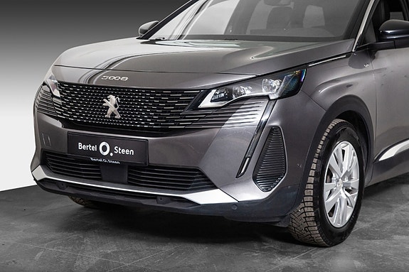 Peugeot 5008 2 of 22