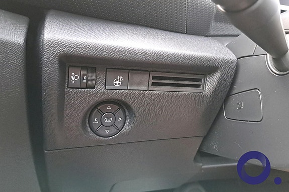Citroen E-C4 18 of 18