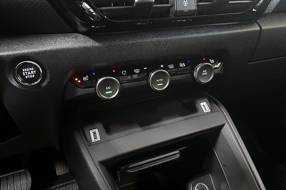 Citroen E-C4 15 of 26