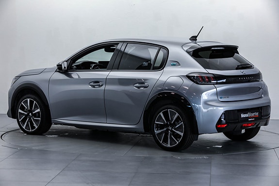 Peugeot 208 6 of 30