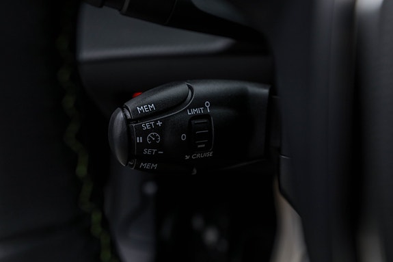 Peugeot 208 25 of 30