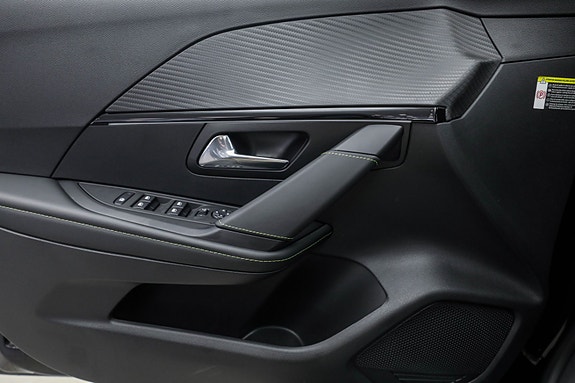 Peugeot 208 27 of 30