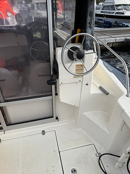 Quicksilver 605 Pilothouse 150 efi 3 of 5