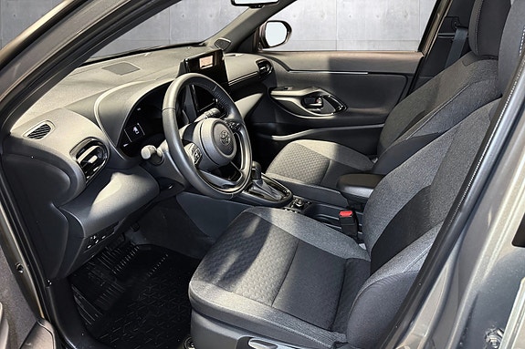 Toyota Yaris Cross 10 of 21